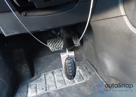 2022 Nissan Versa 1.6 Sr Xtronic Cvt z USA, uszkodzony, nr VIN 3N1CN8FV0NL856427